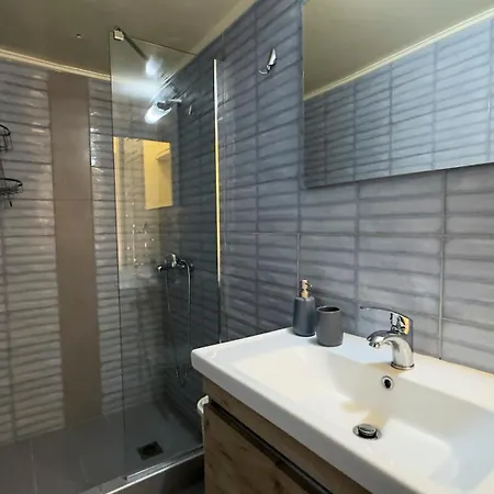 Apartament Aristotelous Almond House