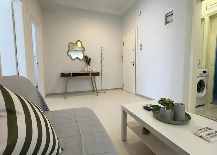 דירה Aristotelous Almond House